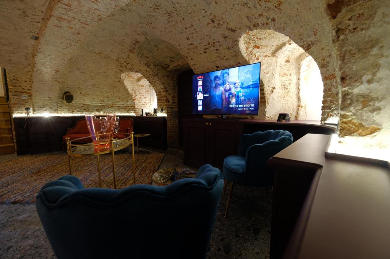Bed and Breakfast Secret Jacuzzi Mons - Parking Prive Gratuit Exteriér fotografie