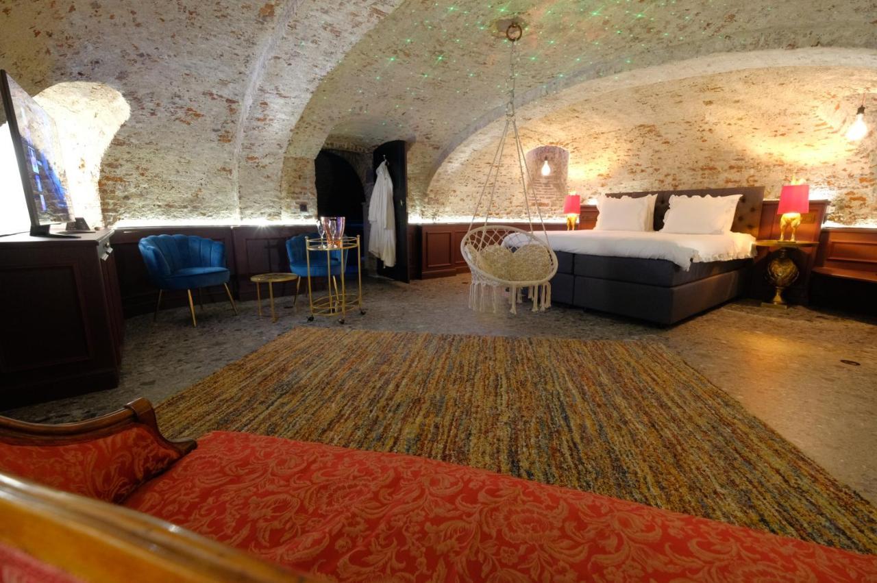 Bed and Breakfast Secret Jacuzzi Mons - Parking Prive Gratuit Exteriér fotografie